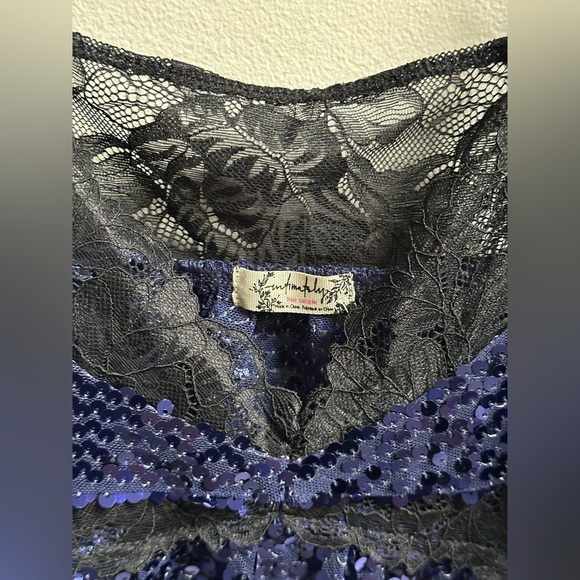 NEW Free People Intimately Right Rhythm Sequin Crop Cami Midnight Blue Women’s M - Picture 6 of 8